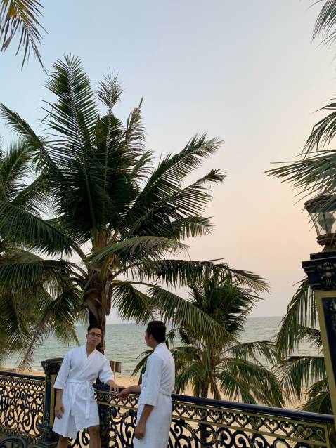 Sản phẩm đẹp Chất liệu mát mềm . Mặc lại còn nhìn sất sang . Thanks Dada