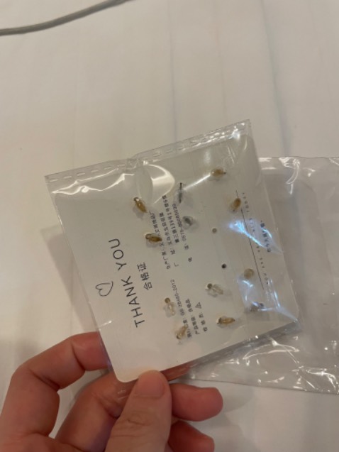 rỉ sét như này mà vẫn mang đi bán được