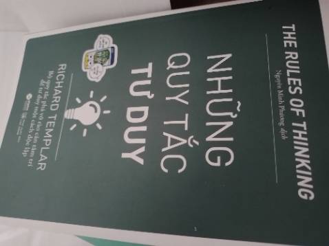 Sách rất hay, nó như chữa lành mọi vết thương từ cái tư duy cũ mà bản thân phải chịu đựng bấy lâu nay bằng cách nhìn nhận sự việc của tác giả. Dễ hiểu, nên mua