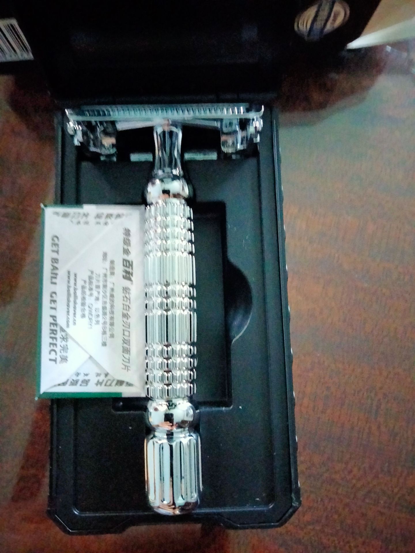 Sản phẩm đẹp, chất liệu sáng bóng, sang trọng! Đúng là tiền nào của nấy!