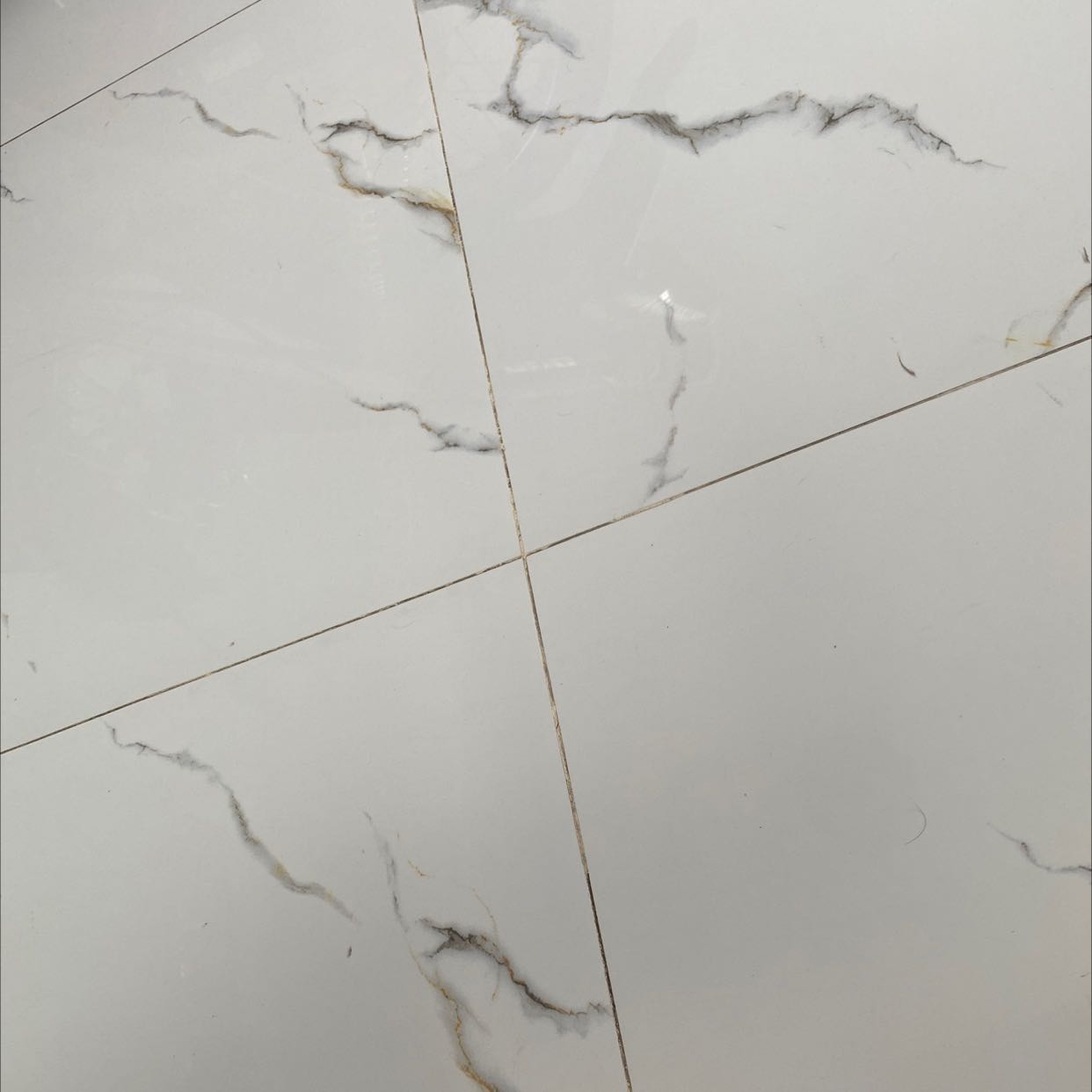 Hàng chính hãng chất lượng tốt đẹp rất hài lòng Hàng chính hãng chất lượng tốt đẹp rất hài lòng