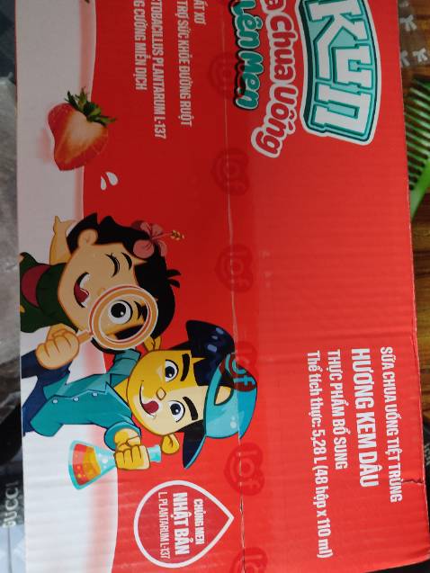 Shop đóng hàng rất cẩn thận, hàng mới, có khuyến mại đổi quà   mới luôn, hạn sử dụng dài đến 5/2025. Rất ok