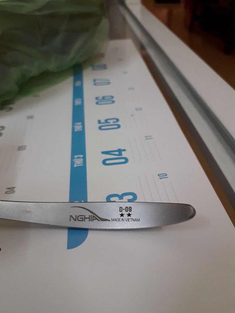 kềm đẹp, không gỉ, tuyệt vời, mọi người nên mua ?