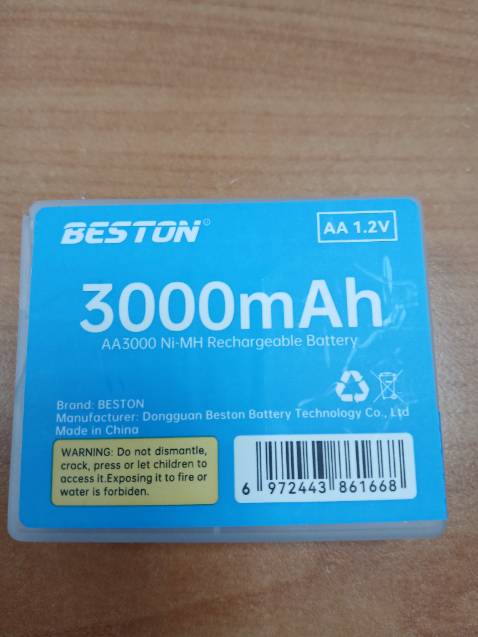 Pin cầm chắc tay, đang dùng nên chưa biết dung lượng sạc đầy dùng được lâu như pin cũ trước đây không, nhưng cảm quan nhìn thấy khá ok, giá ổn.