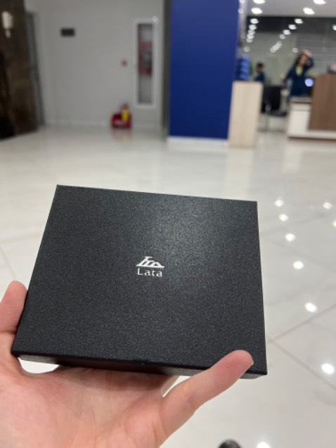 Ví hơi nhỏ, màu đẹp, giá ổn Ví hơi nhỏ, màu đẹp, giá ổn