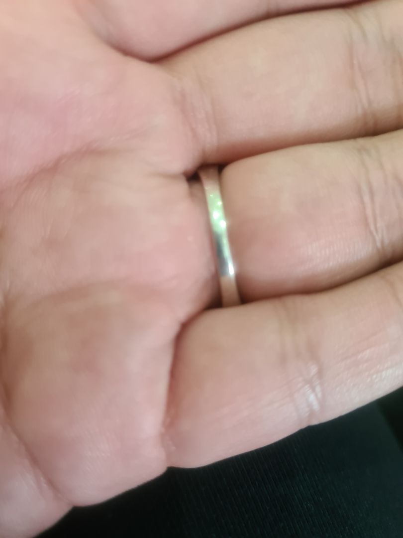 em mua quick lớp 2 nhưng đặt gia thành 2 cuốn lớp 1. em mong muốn liên hệ để được đổi sách. Mong tiki hỗ trợ em. em cảm ơn.