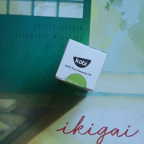 Mùi bạc hà này thơm hơn mùi bạc hà peppermint, rất sảng khoái. mình rất thích, bao bì đóng gói đẹp, giao hàng khá nhanh, shipper thân thiện. cho shop 5 sao