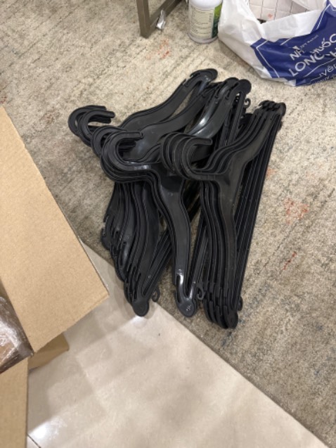 Sp bền, xài chắc hơi bị lâu mà mua đồ mới. Cảm ơn sự chăm sóc khách hành của shop khi đóng gói sản phẩm rất cẩn thận.