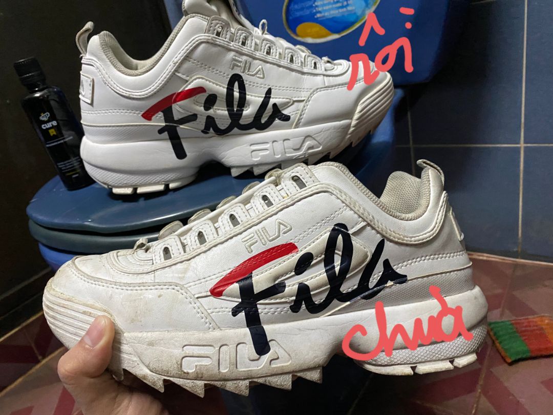 Không có gì ngoài từ "Tốt"
Sạch được tầm 9/10 phần, tuy nhiên các đôi giày vải thì hơi tốn hơn do chưa kịp chà bao nhiêu nó đã thấm vào hết rồi.