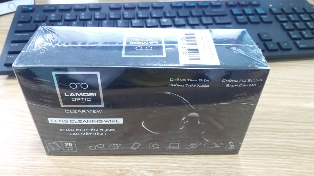 Mỗi gói khăn bé tiện mang theo, lau kính sạch. Mỗi gói khăn bé tiện mang theo, lau kính sạch.