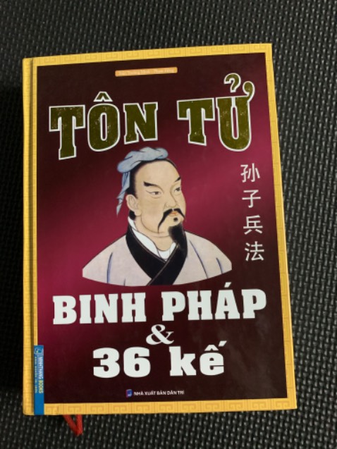 Sách bìa cứng, mới, ko hư góc, nội dung sách hay, nhìn chung thì hài lòng