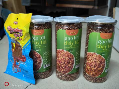 Ok ăn ngon vừa vị, tuy nhiên phần nắp nhựa của dạng hộp tem nhôm này k dẻo, đóng hay bị bung nắp nhựa.