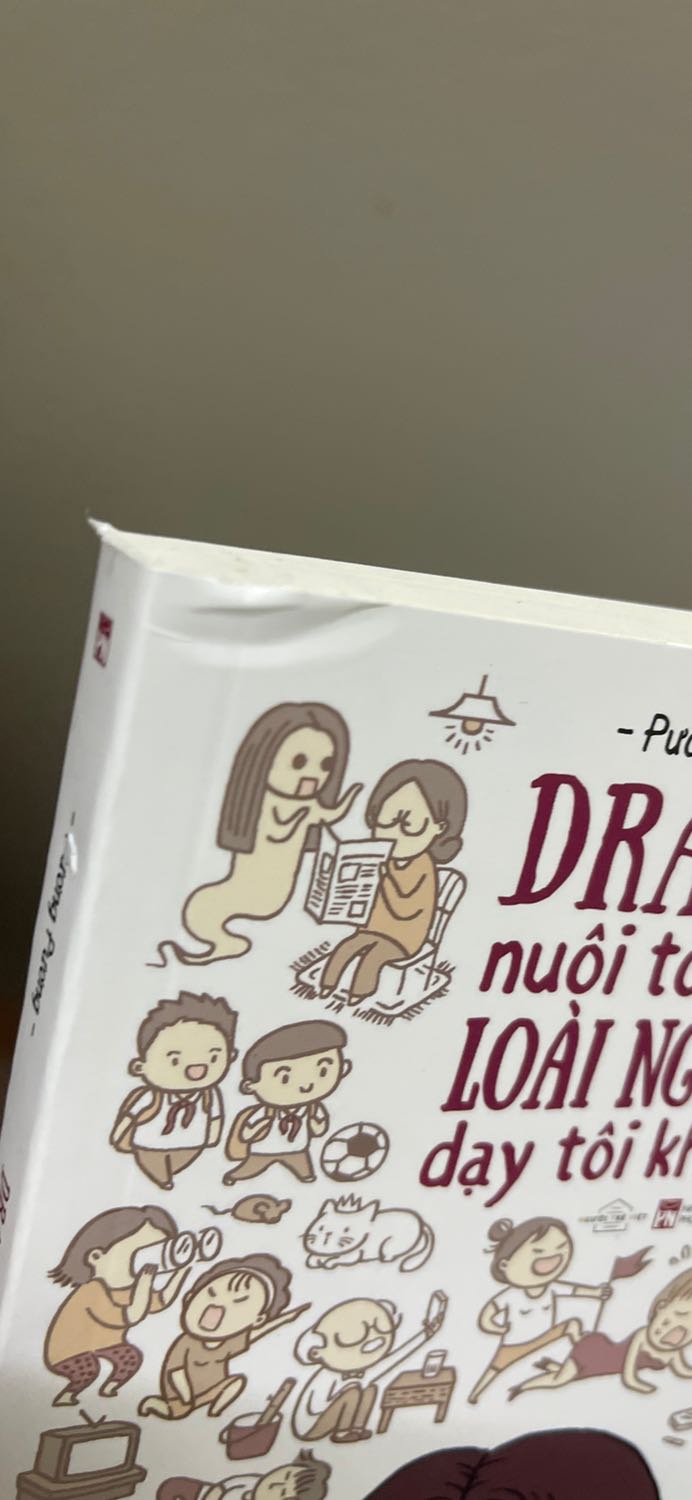 Mình hơi buồn Tiki ? dạo này đóng gói sách hơi ẩu, có sách thì bị dơ rồi dán nhãn mã vạch xé ra làm sách mất thẩm mĩ, cuốn thì gáy sách bị móo 1 góc ? mình mua truyện để sưu tầm mà nên thế này thì mình buồn lắm luôn