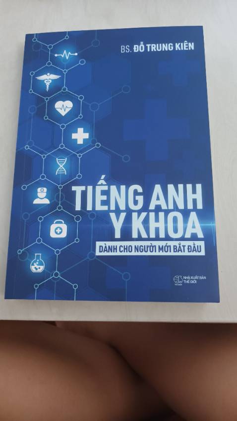 Sách rất là đẹp và chỉn chu mặt hình thức ạ. Đc bao hẳn 2 lớp nên hộp giấy có méo sách bên trong vẫn ko bị cong mép 😀😀😄😄. 
Mình ko phải là dân trong ngành nên ko nhận xét nội dung sách đc. Còn về sự độ chỉn chu cẩn thận là 10 điểm. 

Có tiki giao hàng trễ hẹn mà ko bik báo cho khách, cũng ko hẹn lại giờ giao rất thiếu sự tôn ttongj vs khách