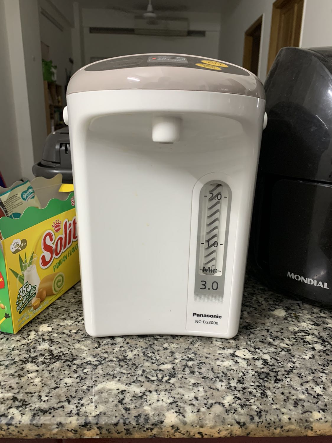 Shop Giao hàng đúng hẹn, sản phẩm hình thức thì rất tốt, còn chất lượng thì phải chờ thời gian, sản phẩm rất đáng mua, giá cả hợp lý