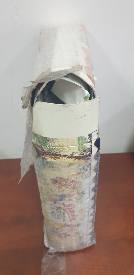 đóng gói rất tệ, hộp bẹp, nát, vô cùng phản cảm