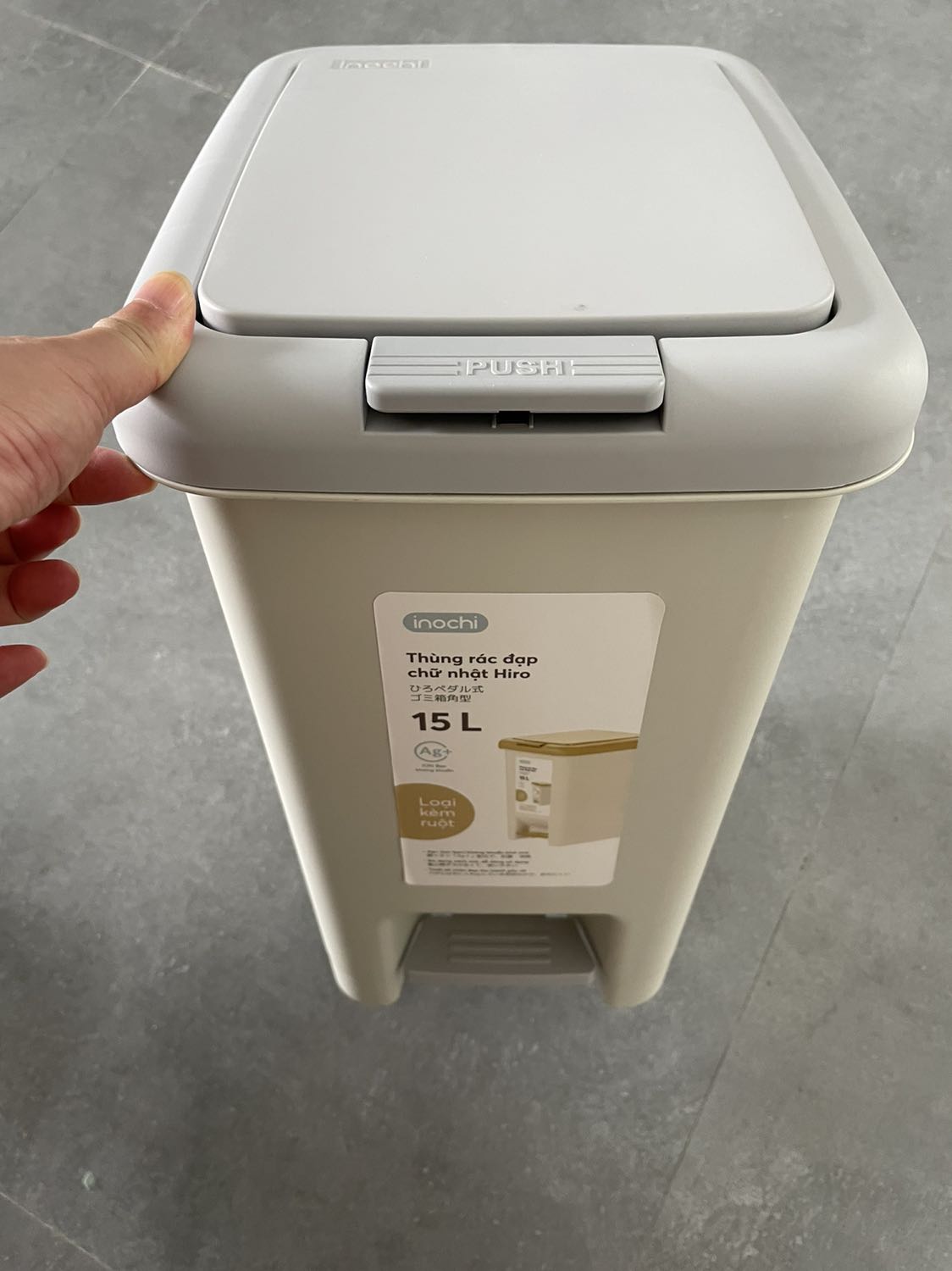 Đúng phân loại và số lượng, thùng đẹp, cảm quan nhựa tốt, màu nhã nhặn.