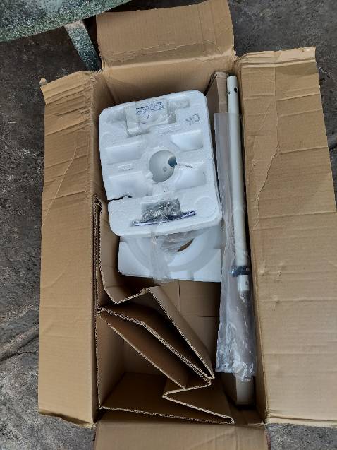 Ko quạt chạy rất êm,  đúng hàng nhật