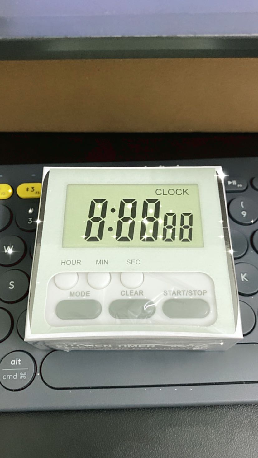 Đồng hồ khi mình nhận còn nguyên Seal niêm phong cẩn thận, Tiki giao rất nhanh luôn. Đồng hồ khi mình nhận còn nguyên Seal niêm phong cẩn thận, Tiki giao rất nhanh luôn.