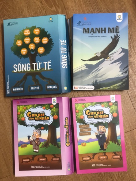 Sách đóng gói đẹp lắm. Nội dung được cô đọng