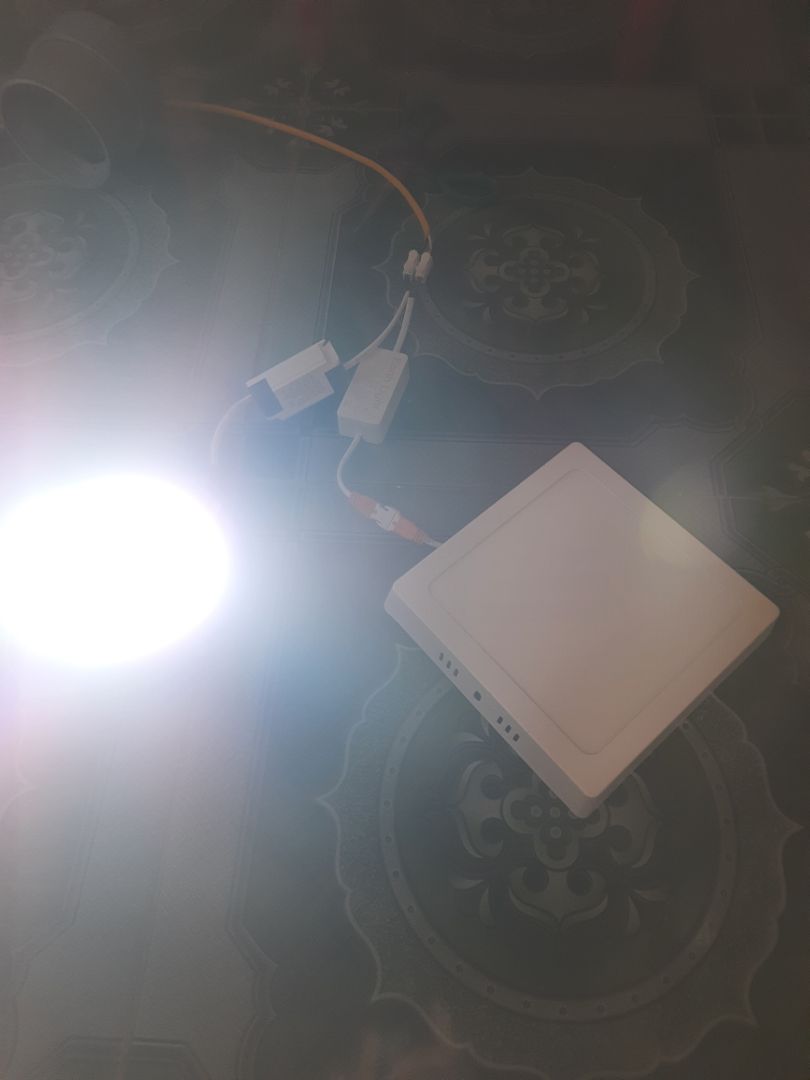 nhận hàng thử đèn,đèn lỗi không sáng