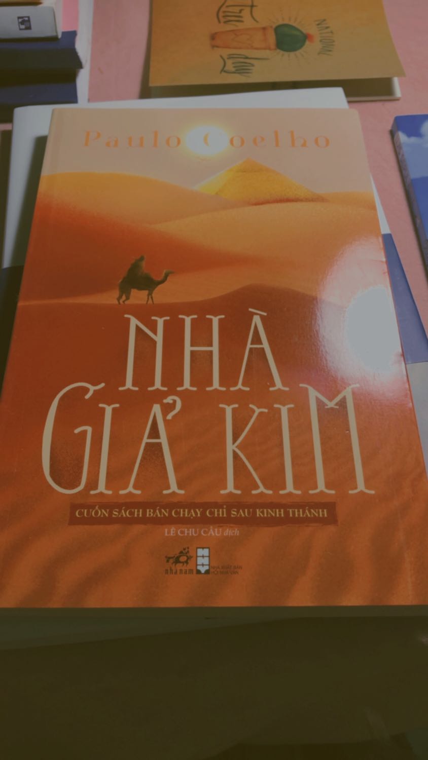 Mua mấy cuốn này vì được giới thiệu, giao hàng siêu nhanh 🥰