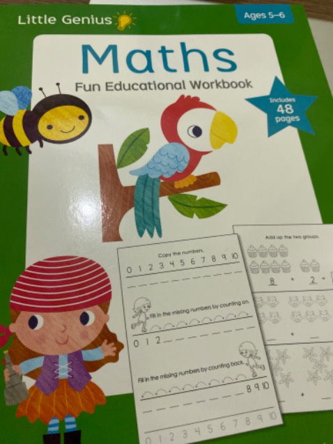 Sách đẹp, đóng gói siu kĩ, giao tới ko bị móp méo gì cả, giao hàng cũng nhanh nữa 🫶🫶