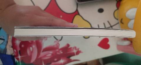 Giao hàng cực nhanh nhưng không hề bóp méo hay góc sách bị móp lại, tuy nhiên, khâu đóng gói vẫn chưa được kĩ nên  shop hãy chú ý khâu này nhé!