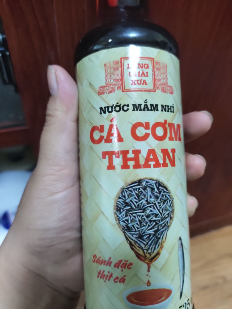 Lần đầu tiên mua nước mắm trên Tiki mà quá ngon luôn. Nước mắm rất đậm đà thích hợp để để ăn với các món chấm sẽ ủng hộ sản phẩm tiếp. Lần đầu tiên mua nước mắm trên Tiki mà quá ngon luôn. Nước mắm rất đậm đà thích hợp để để ăn với các món chấm sẽ ủng hộ sản phẩm tiếp.