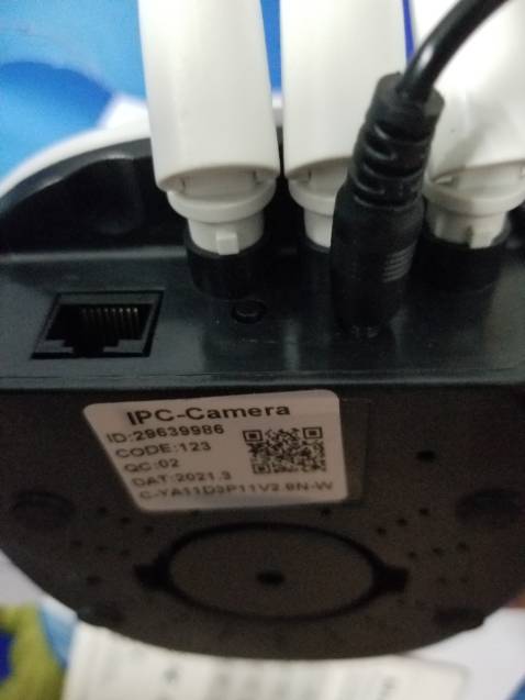 Đề nghị nhà cung cấp liên hệ lại đổi hàng giúp mình..nhận hàng camera Yoosee 1080P ko đúng sản phẩm, ko có khe để thẻ nhớ, ko có giấy hướng dẫn sử dụng, rất là bực mình ?