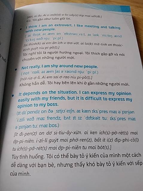 Nội dung sách ổn nhưng về việc tải file nghe thì rất tệ. Sau khi lên website của nhà sách , nhập code này nọ các kiểu thì hiện thông báo là code không chính xác( trong khi mình mới mua sách, vừa cào mã code xong). Yêu cầu khách hàng phải liên hệ để xin file. Phần mã code để quét bằng smart phone đưa tới link trên youtube. Các bài nghe trên đó liên tục từ unit này sang unit khác và không đầy đủ, bị thiếu một số unit.