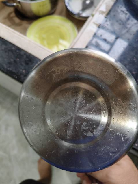 Sản phẩm quá kém, đun được 1 lần đã đen đáy