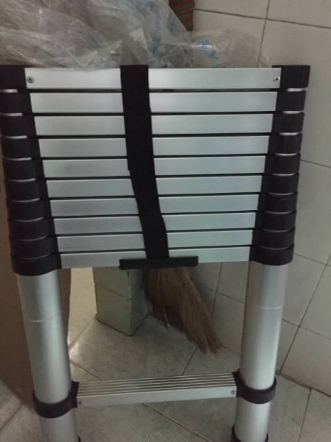 Thang nhôm nhìn khá chắc chắn, khi sử dụng tạo tâm lý an toàn và cũng nhẹ khi vận chuyển, cũng như chiếm ít không gian cất chứa. Cảm ơn shop.