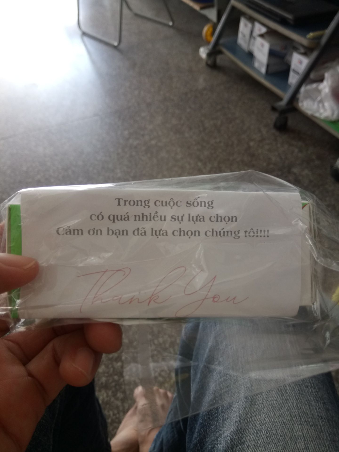 chưa sử dụng nhưng tổng quan khá ổn, cho shop 4* trước nhé  :) chưa sử dụng nhưng tổng quan khá ổn, cho shop 4* trước nhé  :)