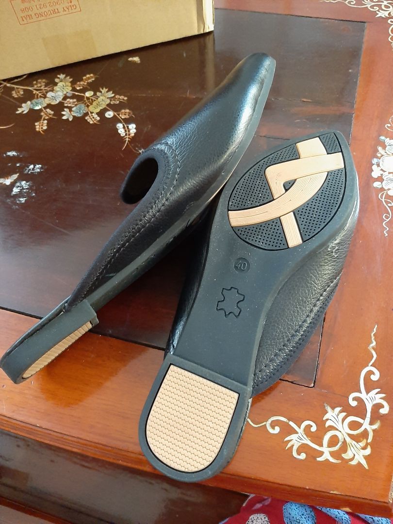 Giá tốt. Êm chân. Giao hàng sớm. Đóng gói cẩn thận.