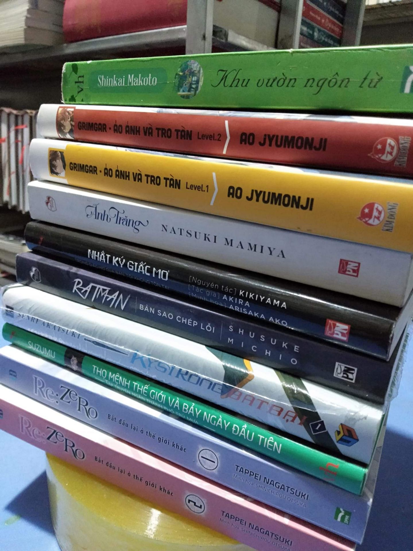 truyện nhẹ nhàng dễ thương, hình vẽ đẹp. Giao hàng nhanh, đóng gói cẩn thận. Mình rất hài lòng.