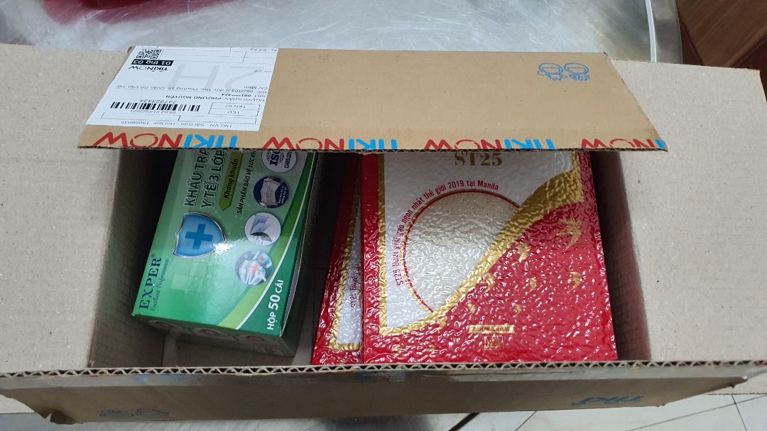 Gạo ST25 đóng gói hút chân không rất đẹp, phù hợp làm quà tặng luôn. Đóng gói và giao hàng nhanh, sẽ tiếp tục ủng hộ shop Exper