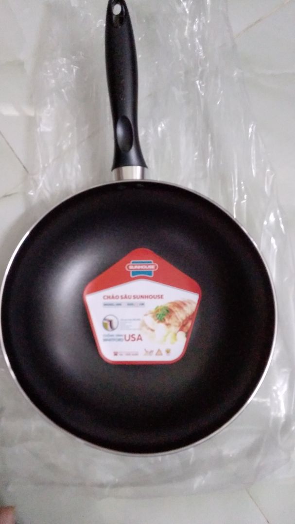 Đóng hàng ok, đơn vị vận chuyển hàng tốt, sản phẩm nhâtn 0 bị móp méo. Hàng nhận như ảnh QC. Giá tốt. Mua hàng tại Tiki Trading rất yên tâm Thanks Tiki