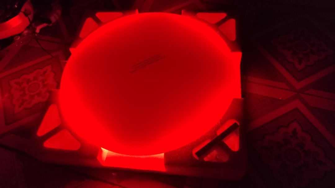 hài lòng nhà bán hàng, hài lòng vận chuyển.
nhưng đèn có quang thông thấp.
không đủ độ sáng
chủ yếu là dùng trang trí