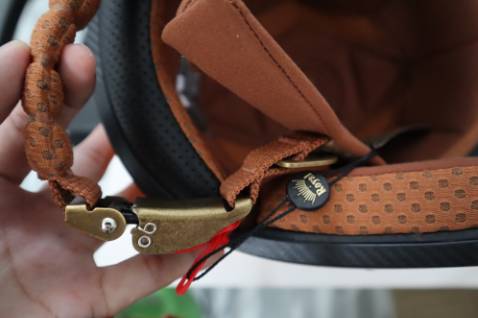 Qúa đẹp luôn, lần đầu mình mua nón 460k để trãi nghiệm, màu đẹp, chắc chắn, đi phượt chụp hình màu bao nổi bật...