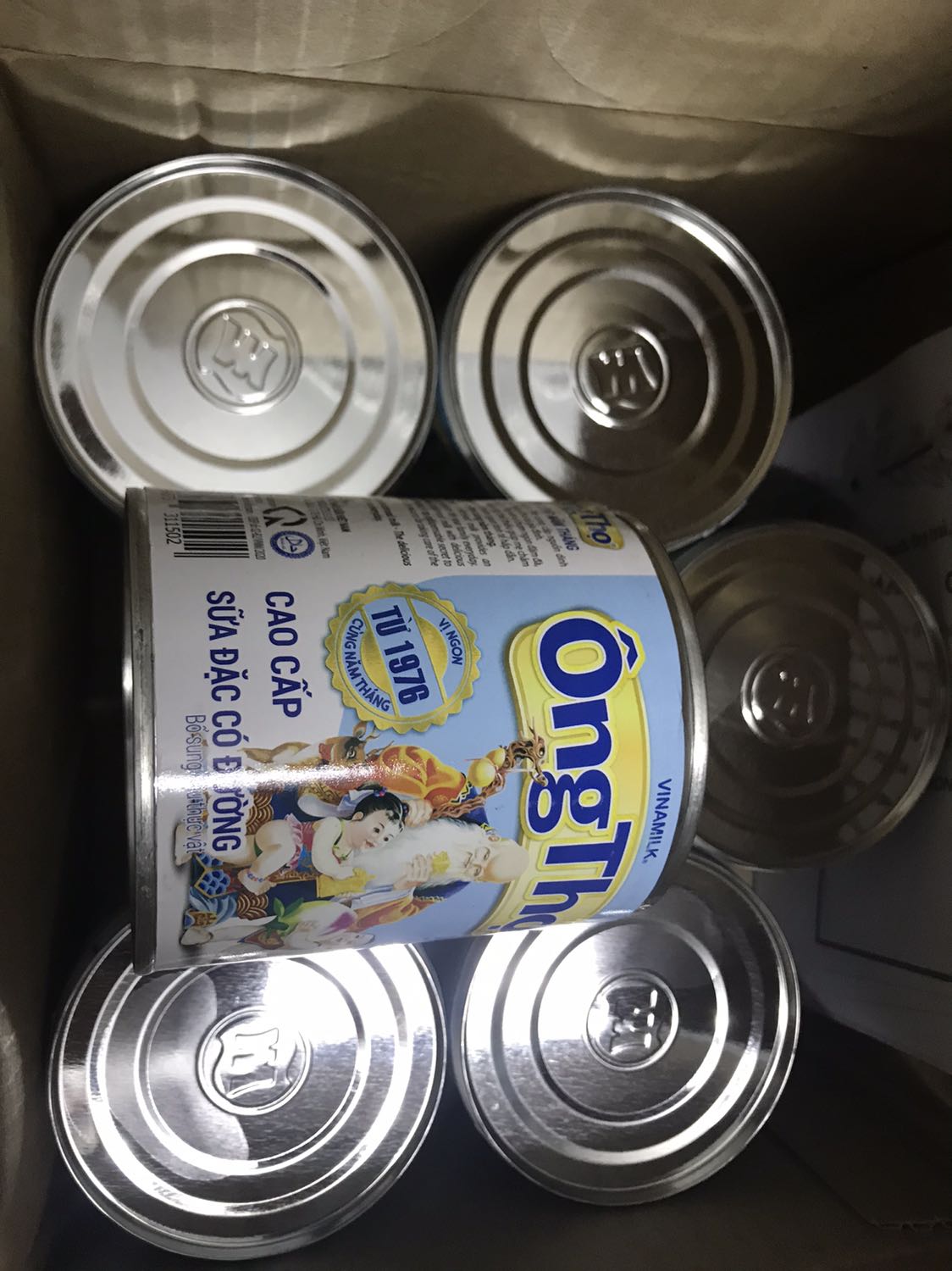 Shop gói hàng rất kỹ . Hộp sữa sạch sẽ, được xếp gọn gàng. Giao hàng sớm. Chúc shop buôn may bán đắt nhé ?