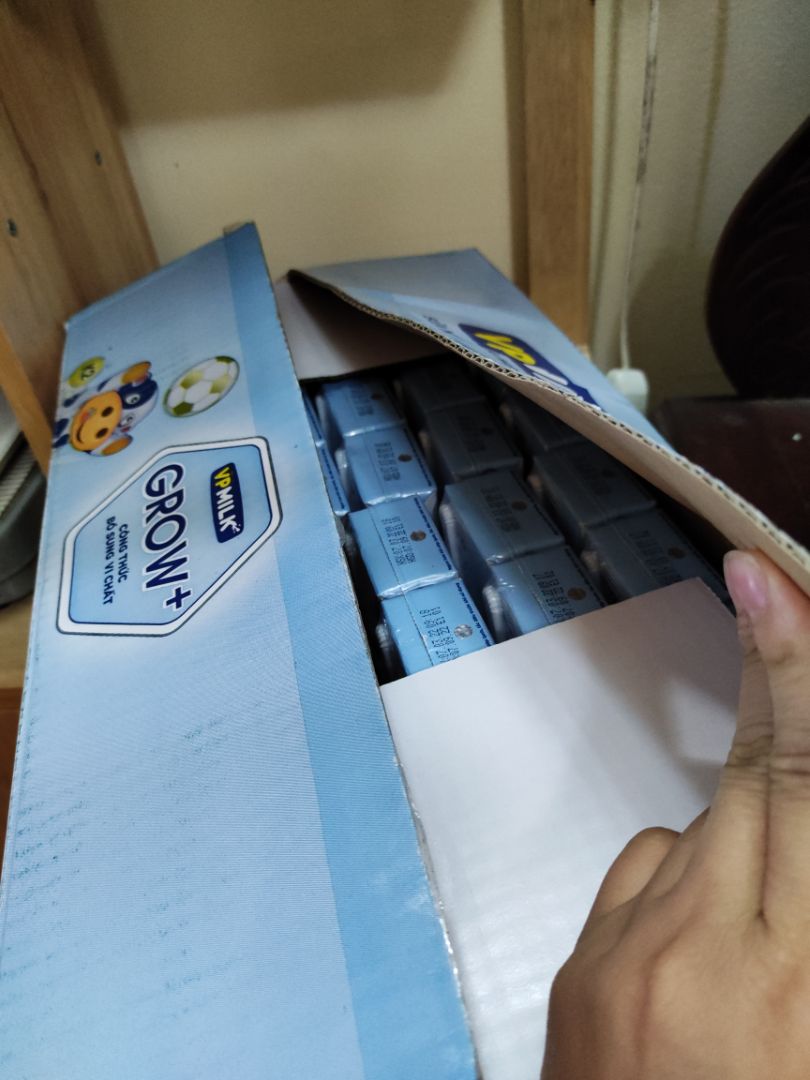 sữa ngon, bé rất thích. thơm lắm ạ. mn mua đi ạ. ,.............
...........