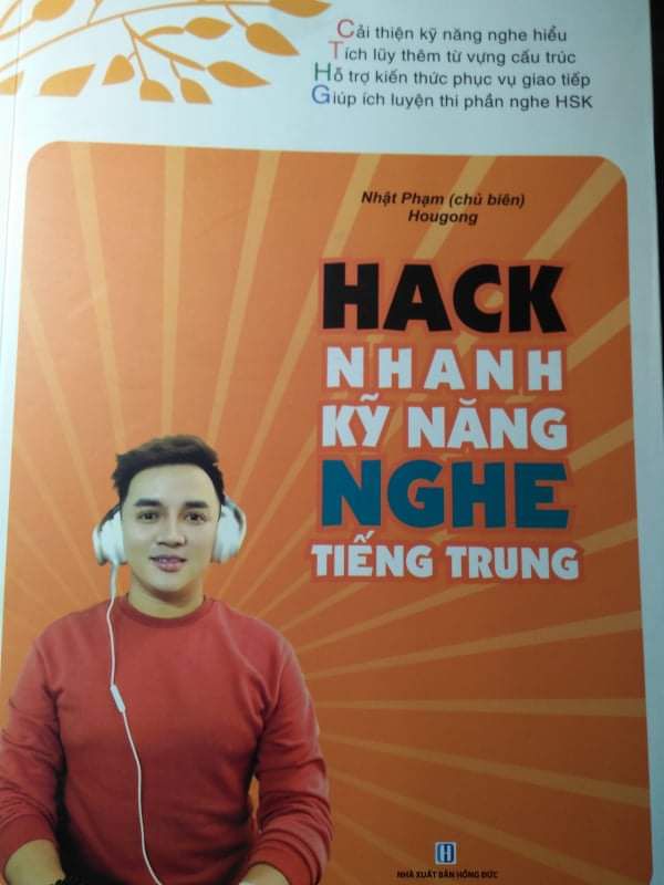 sách dày, đẹp, in rõ, có CD kèm, mà mình không dùng CD được nên sẽ xin shop link nghe audio. Bài tập phong phú như nghe đoạn văn điền từ, hội thoại điền từ, hay chọn ABCD, và nhìn hình nghe audio.