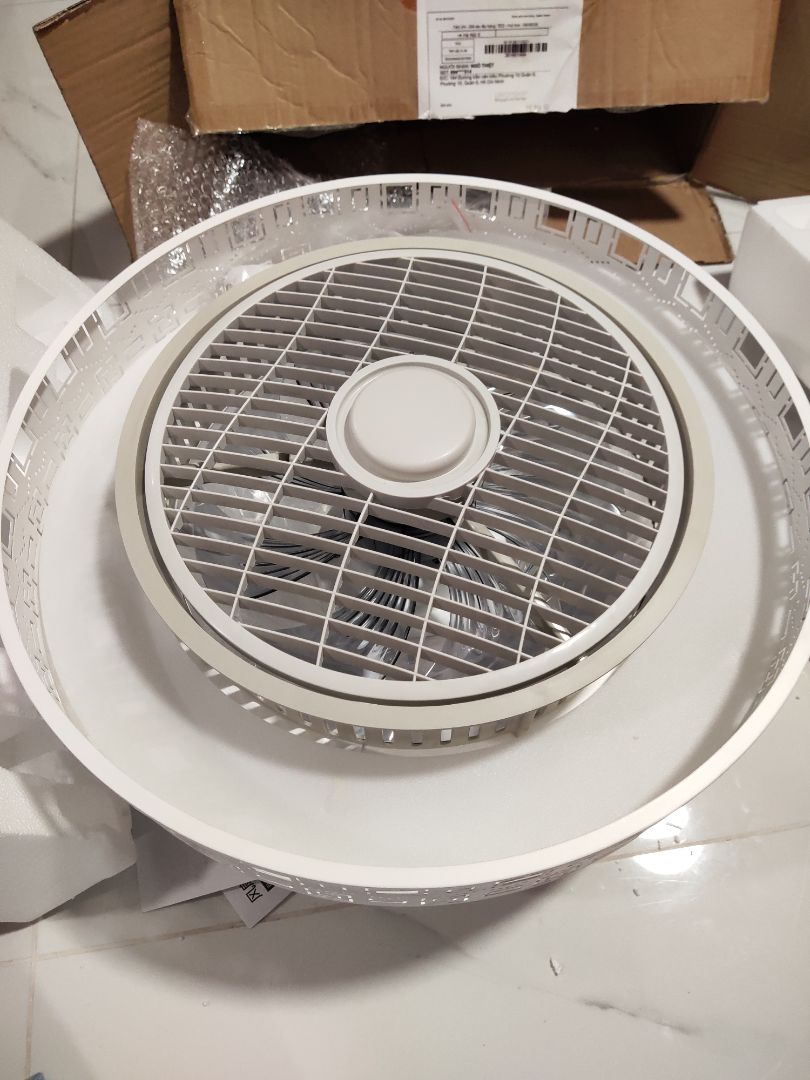 OK ák,cũng khá to,gắn phòng khách ok