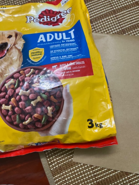 Mình nhận được hàng y hình. Đóng gói đẹp. Mong là gâu thích bánh mới này.