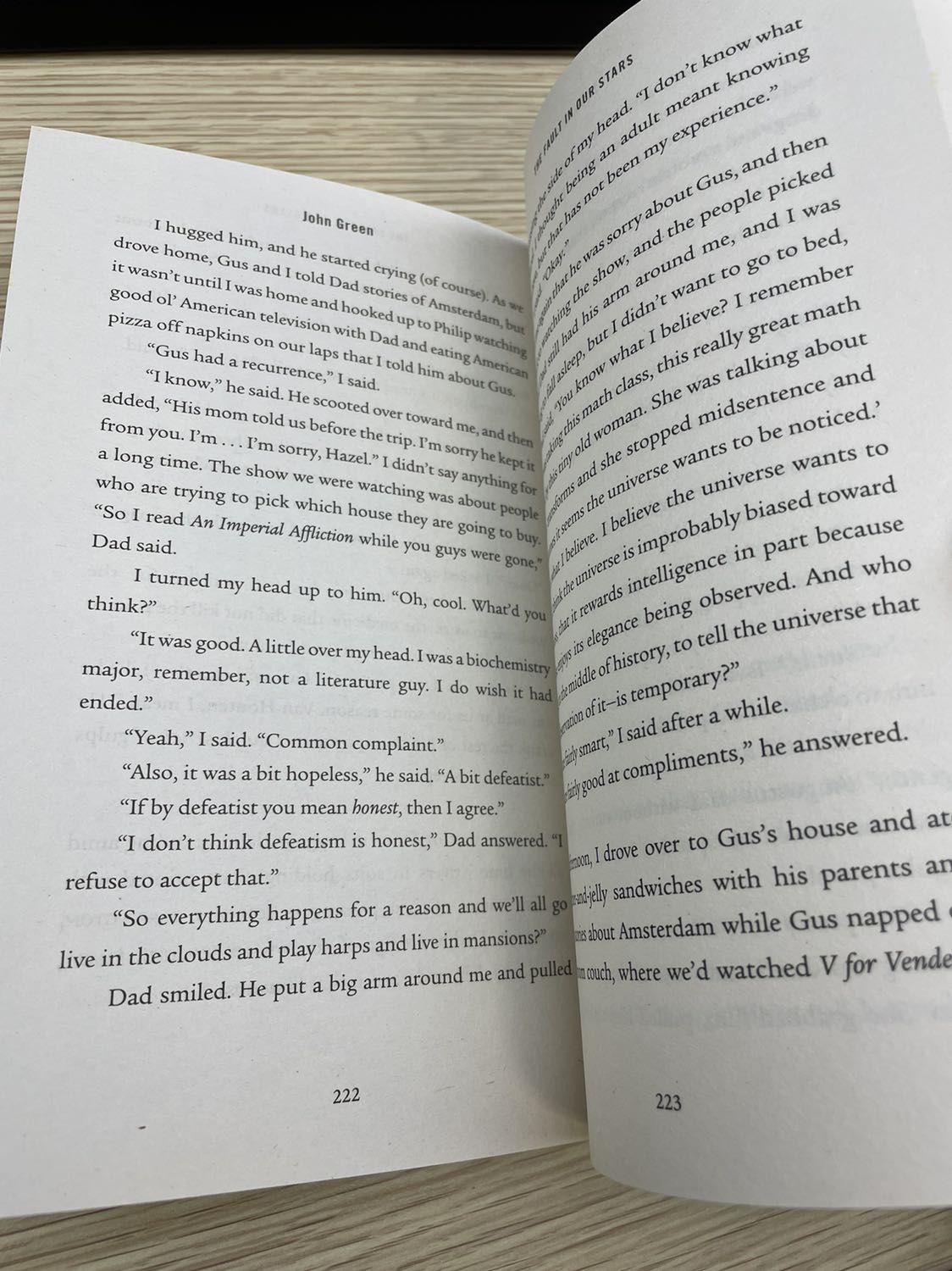 Tiki giao hàng siêu nha, Fahasa gói hàng thì siêu cẩn thận.
Nội dung sách thì không cần bàn nữa. Đáng mua nhé