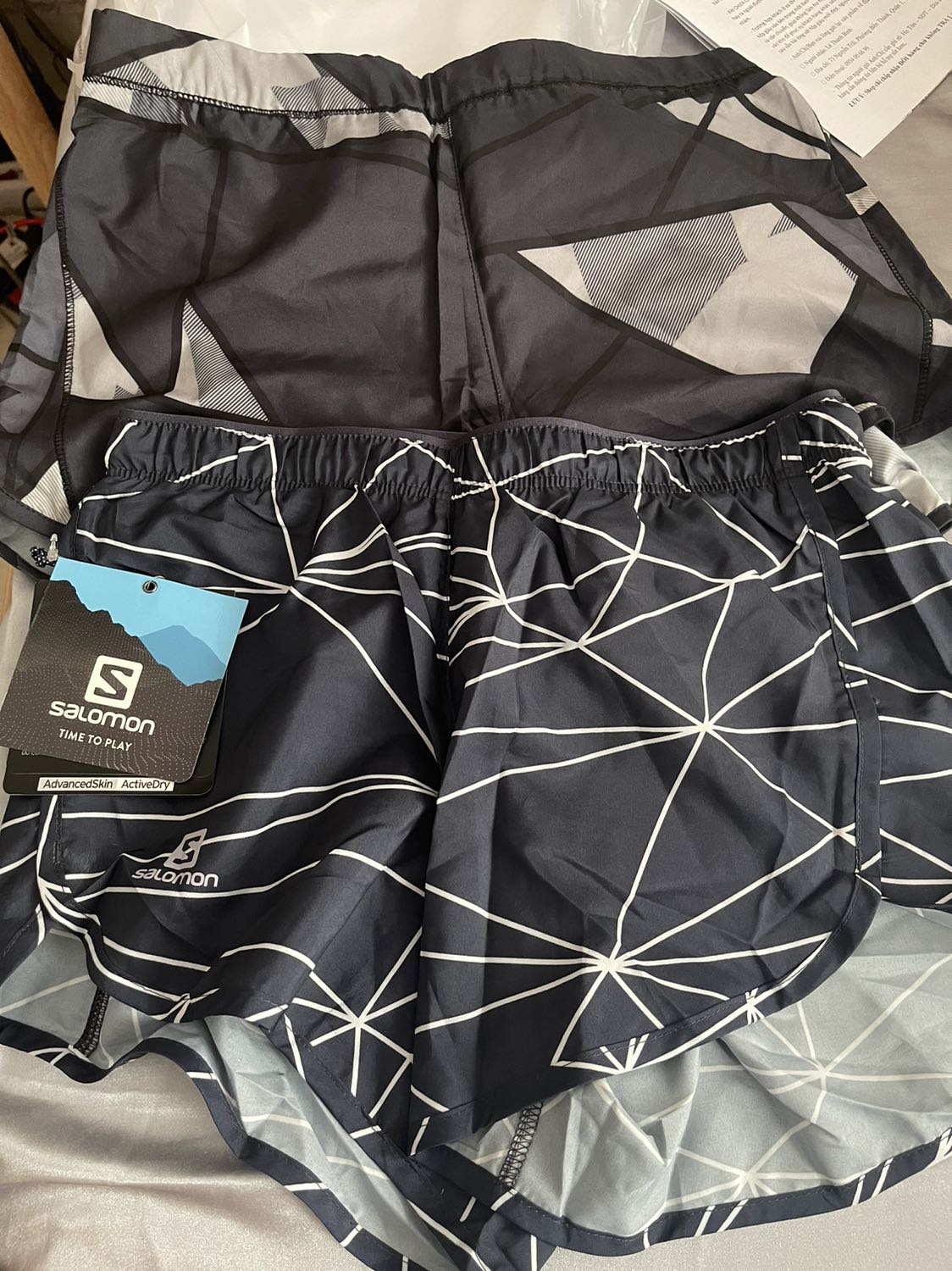 Quần đẹp, chất liệu vải thoáng mát. Giao hàng nhanh chóng. Sẽ còn ủng hộ shop!