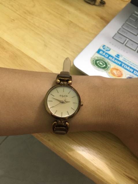 Đúng mẫu mã. Đúng mẫu.
Đẹp
Xinh xắn. Chế độ tốt Bảo hành