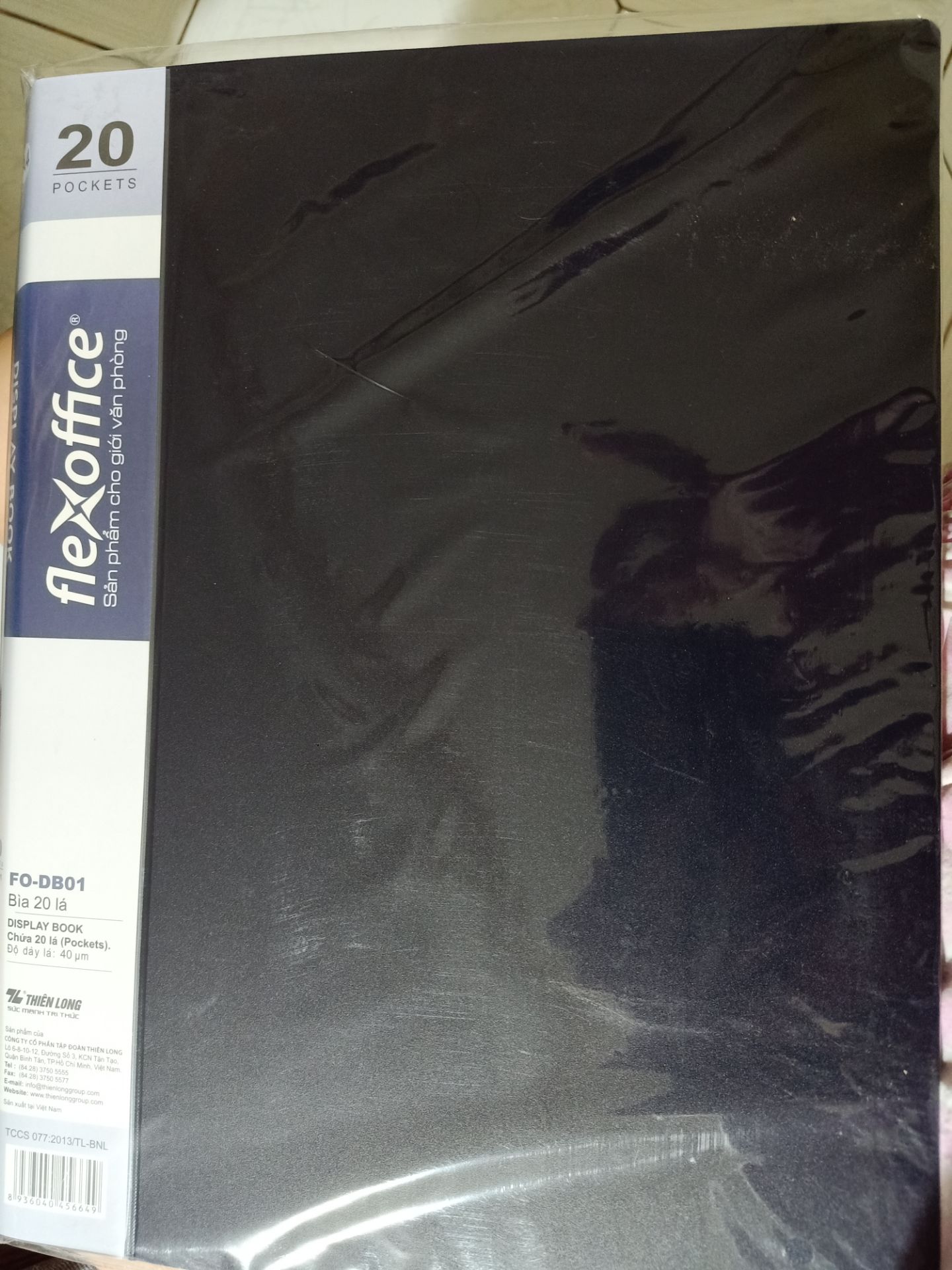 bìa mới, ko hư hỏng, đóng gói kĩ, giao nhanh, rất hài lòng