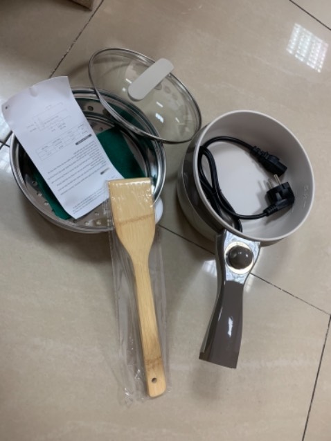 nồi đẹp, đóng gói cẩn thận,giao hàng nhận
shop còn tặng thêm cả thìa vs cọ rửa
tuy nhiên dung tích sản phẩm ko đúng như trên bao bì vì về đo thư chắc chỉ tầm 1,5l